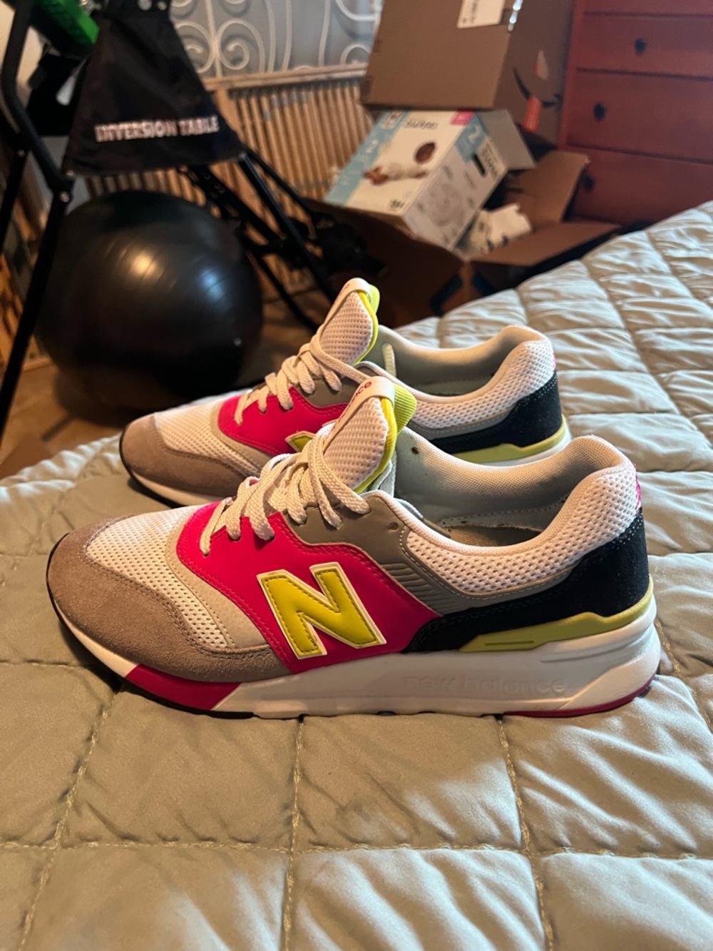 New Balance Multicolor 997h- Pink & Yellow Accents